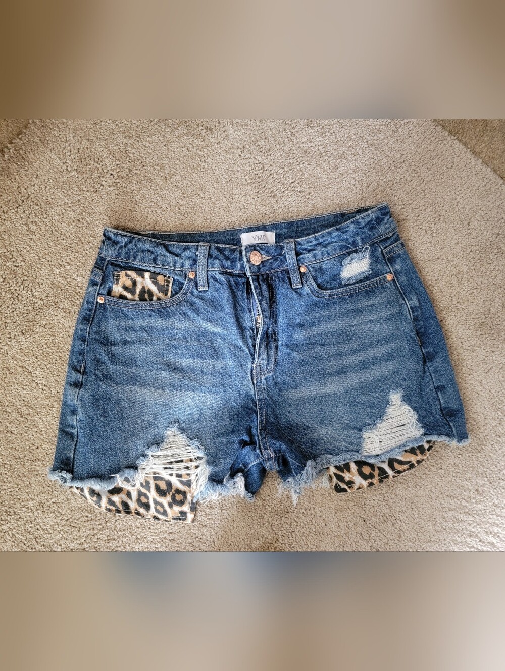 YMI Blue Distressed Denim Shorts with Leopard Accent Sz 9/29